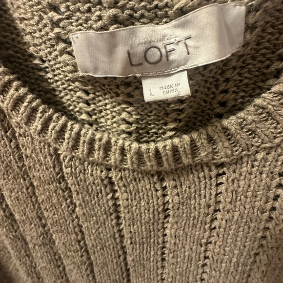 LOFT Cable Knit Sweater Vest l - Picture 4 of 6
